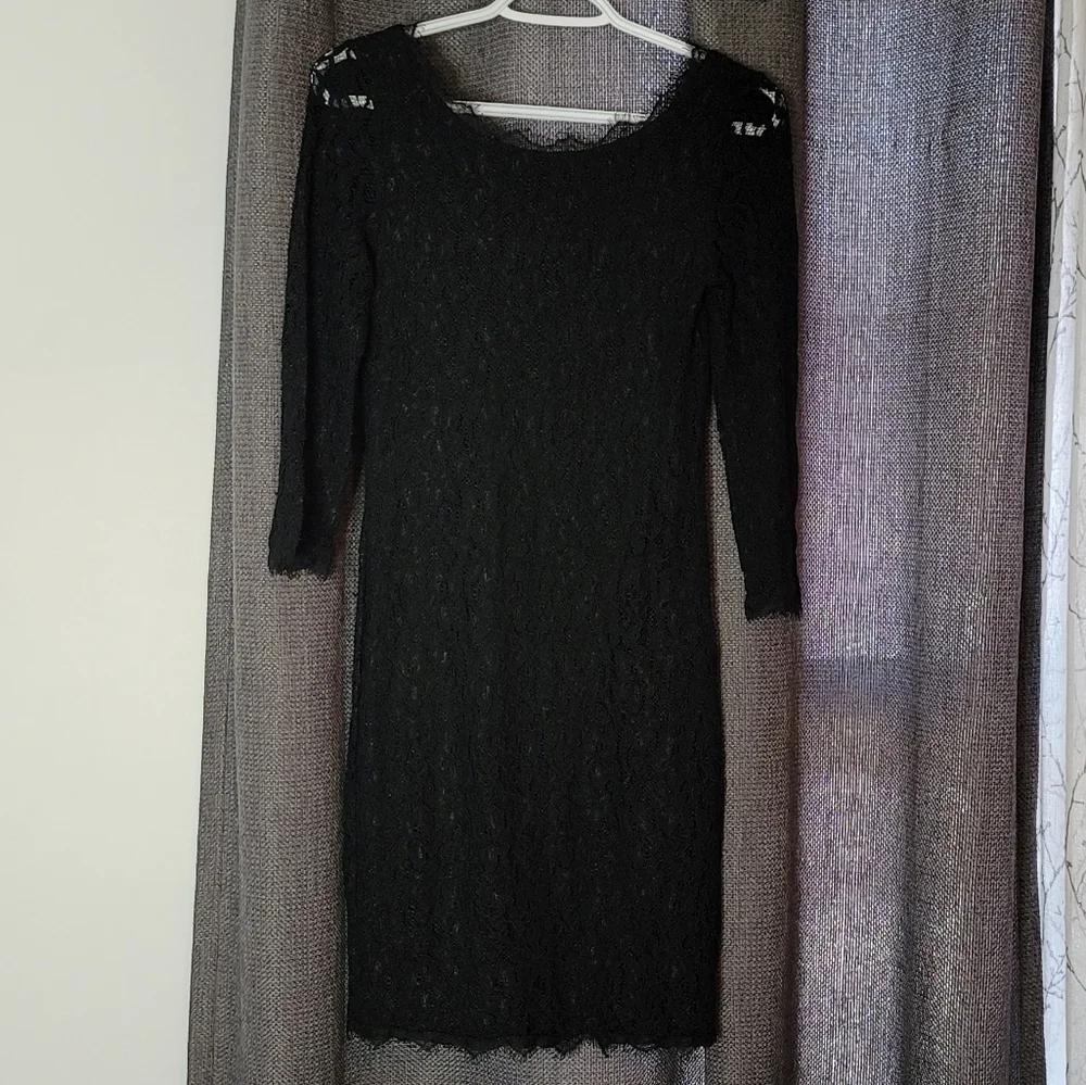 t.Babaton Rafael dress Aritzia - Picture 7 of 16
